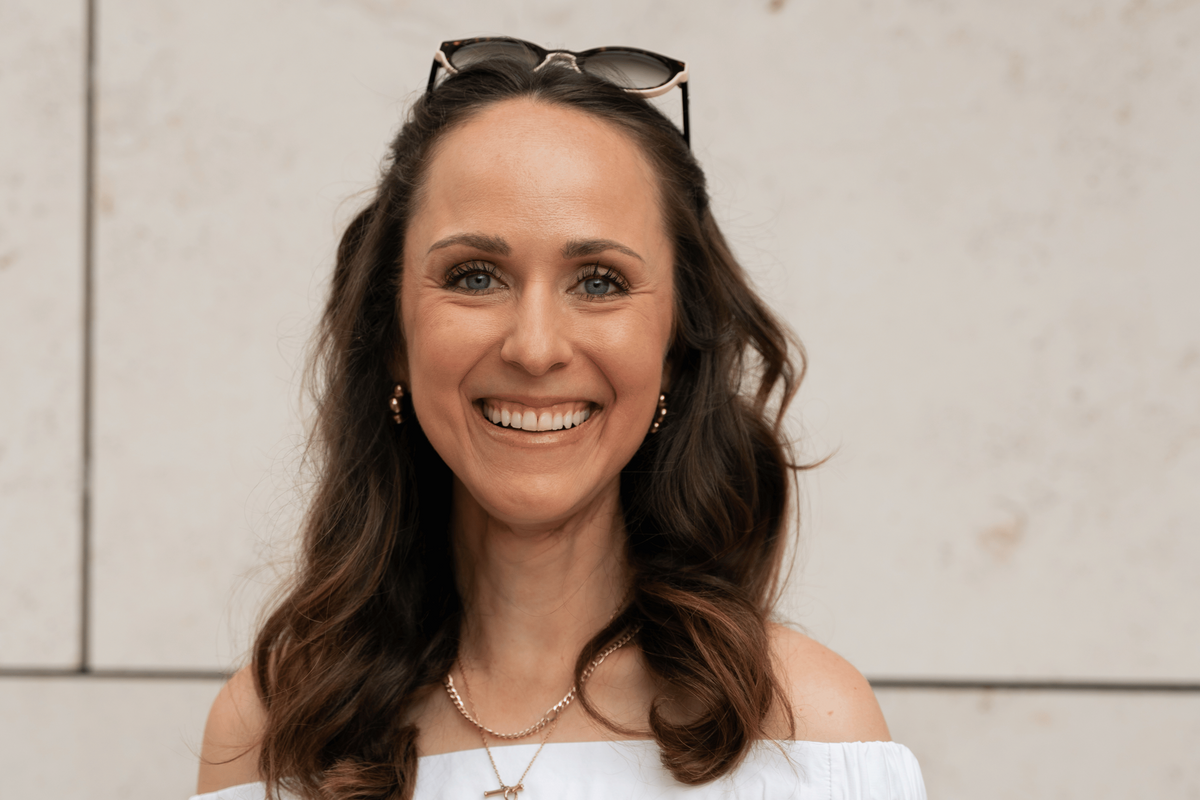 Julia Kiener, Co-Founderin von belong. cosmetics